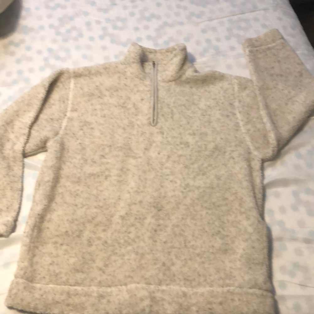 Sherpa style fleece. Dash size 14 US